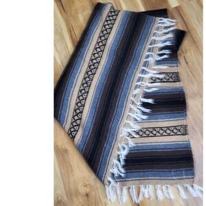 Mexican falsa Hand Woven Blanket 52" Wide x 72" Long ~Vintage~